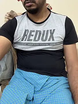 Snapshot of Handsome8677 chatting on February 2026 10:14:01 AM Handsome8677 online show from February 2026 10:14:01 AM