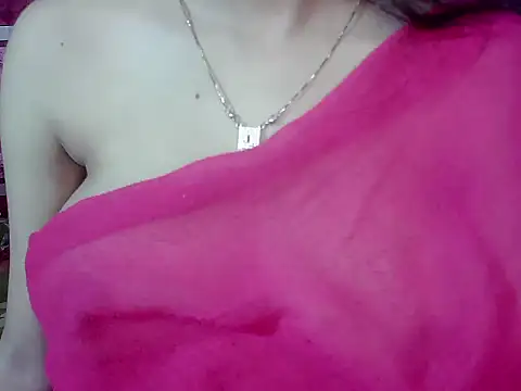 Snapshot of Nilamrani chatting on November 2025 04:39:02 PM Nilamrani online show from November 2025 04:39:02 PM