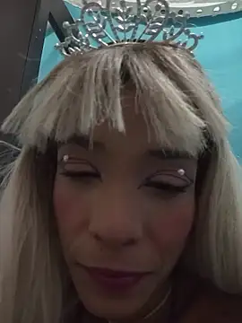 Teressa Love online show from November 2025 11:44:01 AM