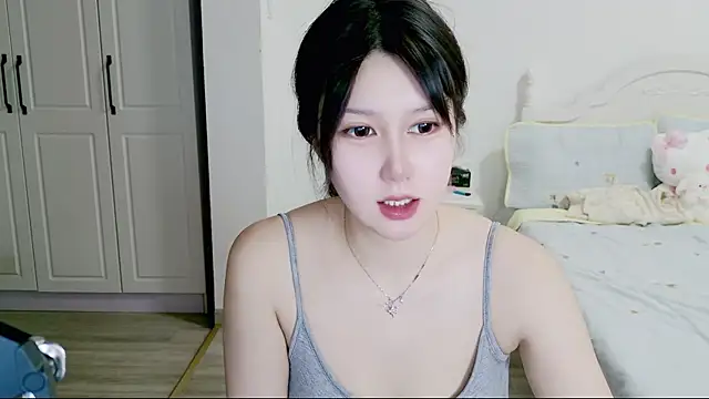 The icy moon online show from June 2026 12:27:01 PM