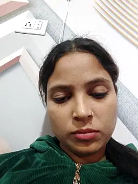 Anshika1431 online show from November 2025 03:45:01 AM