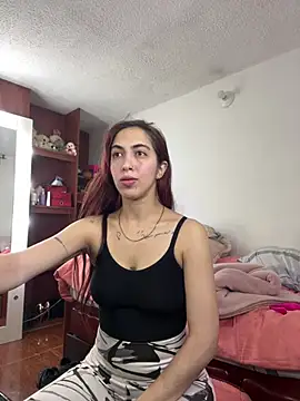 MariamGray1 online show from April 2026 12:37:01 AM