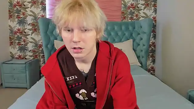 KevinMilky online show from November 2025 02:29:02 PM