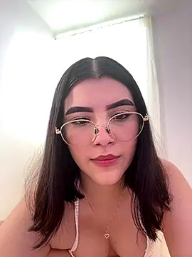 Julietalcl online show from October 2025 09:09:02 PM