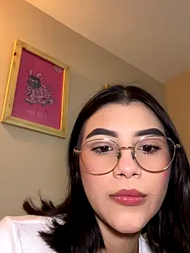 Julietalcl online show from November 2025 11:04:01 PM