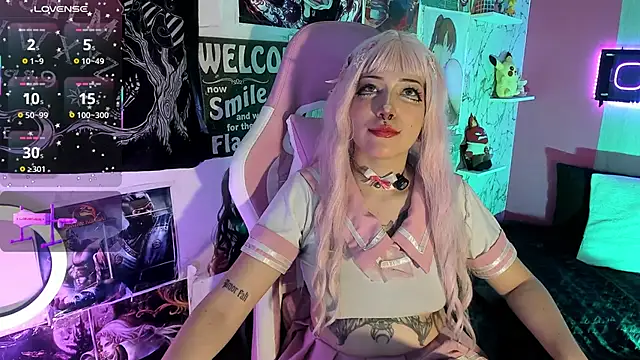 AuroraChannn online show from November 2025 09:42:02 PM