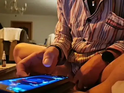 Snapshot of jokke1975 chatting on October 2025 12:44:02 AM jokke1975 online show from October 2025 12:44:02 AM