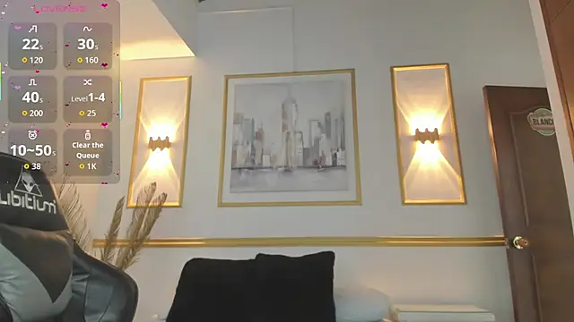 Snapshot of karlyy_ chatting on December 2025 07:09:01 PM karlyy online show from December 2025 07:09:01 PM