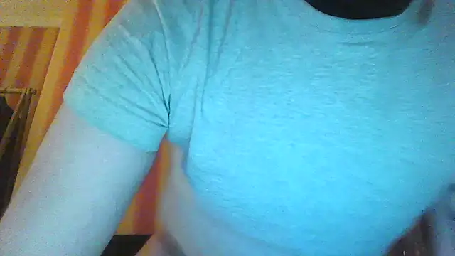 Snapshot of Tattooeddudexxx chatting on November 2025 03:08:02 PM Tattooeddudexxx online show from November 2025 03:08:02 PM