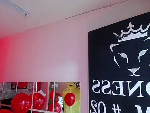 Snapshot of pether_hairy chatting on November 2025 01:40:01 AM pether hairy online show from November 2025 01:40:01 AM