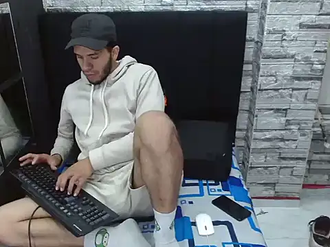 Snapshot of pether_hairy chatting on November 2025 02:32:01 AM pether hairy online show from November 2025 02:32:01 AM