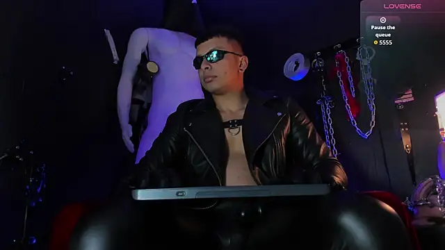 Master Connor BDSM online show from May 2026 11:13:02 PM