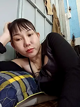 Snapshot of Ana-love2025 chatting on November 2025 01:05:01 AM Ana-love2025 online show from November 2025 01:05:01 AM