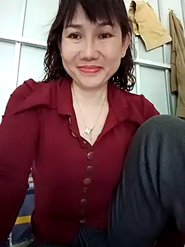 Snapshot of Ana-love2025 chatting on November 2025 01:17:02 AM Ana-love2025 online show from November 2025 01:17:02 AM