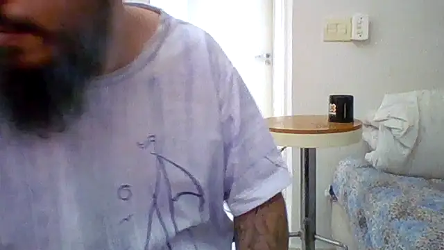 LuisDominate online show from October 2025 05:35:02 PM