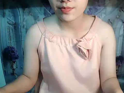 Snapshot of Lyna_207 chatting on November 2025 08:29:01 PM Lyna 207 online show from November 2025 08:29:01 PM