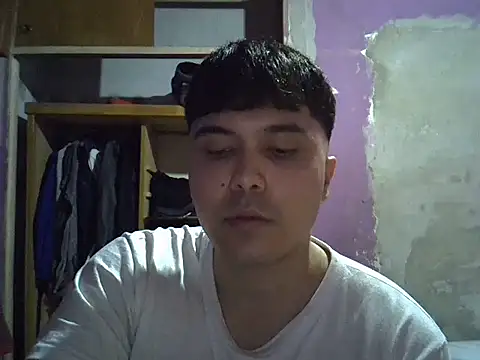 Snapshot of CuteAlexBoy chatting on October 2025 07:58:01 PM CuteAlexBoy online show from October 2025 07:58:01 PM