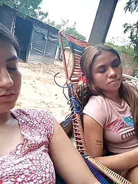 Snapshot of 2Hot_Queens chatting on October 2025 10:10:01 PM 2Hot Queens online show from October 2025 10:10:01 PM