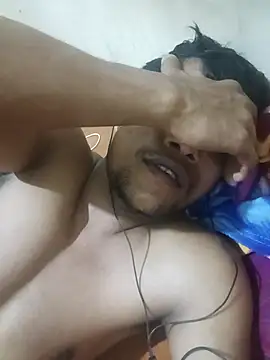 bullamon6549 online show from November 2025 04:07:01 AM