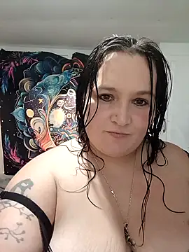 jojoleigh92 online show from October 2025 12:24:02 AM