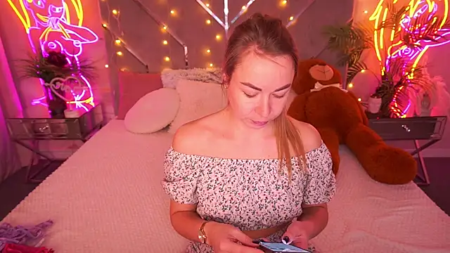 VixenMuse online show from February 2026 08:56:01 PM