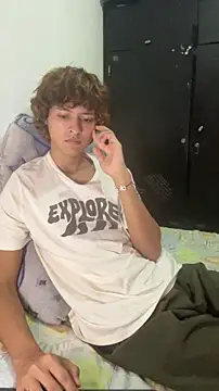 JoelnClouds online show from February 2026 11:01:01 PM