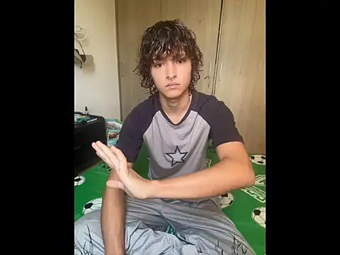JoelnClouds online show from May 2026 05:08:01 PM
