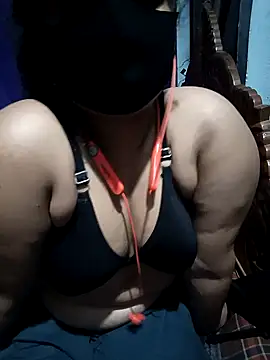 Priyanka-Khan online show from April 2026 06:32:02 PM