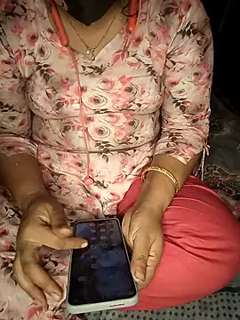 Priyanka-Khan online show from May 2026 06:37:01 PM
