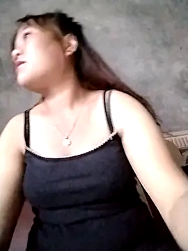 mai-cute online show from October 2025 12:29:01 AM