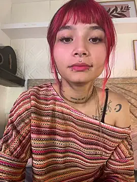 Snapshot of Emma_duff chatting on June 2026 11:52:02 AM Emma duff online show from June 2026 11:52:02 AM