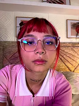 Snapshot of Emma_duff chatting on July 2026 11:58:02 AM Emma duff online show from July 2026 11:58:02 AM
