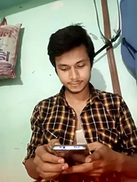 maxmishra18 online show from November 2025 08:02:02 AM