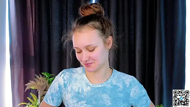 FoxFever online show from November 2025 06:58:02 AM