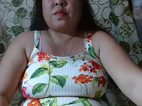 lovenaya online show from December 2025 02:57:02 PM