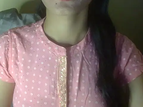 Snapshot of Shezi_N chatting on April 2026 12:29:02 PM Shezi N online show from April 2026 12:29:02 PM