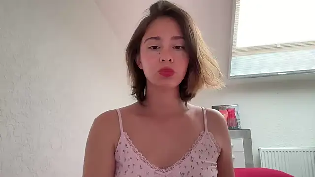 Snapshot of WillHannah chatting on July 2026 01:17:01 PM WillHannah online show from July 2026 01:17:01 PM