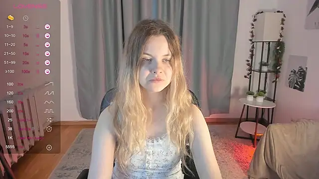 DreamSinder online show from October 2025 05:52:01 AM