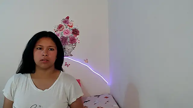 Snapshot of DANYXS chatting on November 2025 01:55:01 PM DANYXS online show from November 2025 01:55:01 PM