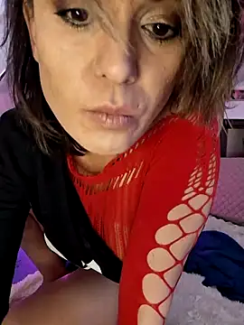 Snapshot of Your_Desires07 chatting on April 2026 06:41:01 AM Your Desires07 online show from April 2026 06:41:01 AM