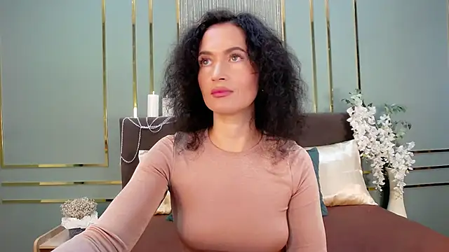 Snapshot of JaneWalch chatting on December 2025 10:24:02 AM JaneWalch online show from December 2025 10:24:02 AM