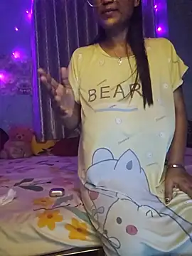 Snapshot of Desi_Maya69 chatting on May 2026 06:16:02 PM Desi Maya69 online show from May 2026 06:16:02 PM