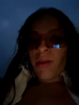 bambiluly online show from December 2025 11:20:02 PM