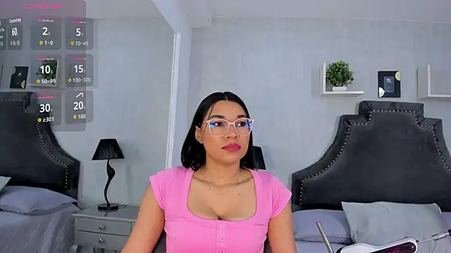 katemooss online show from October 2025 11:55:02 AM