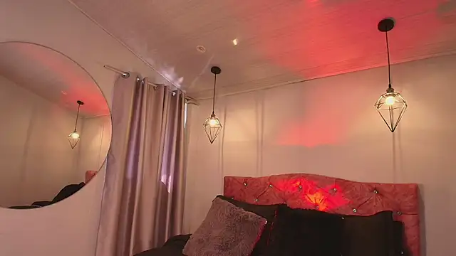 Snapshot of ivy_bonnie chatting on December 2025 02:00:02 PM ivy bonnie online show from December 2025 02:00:02 PM