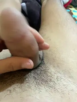 Snapshot of yoryy07 chatting on November 2025 01:33:02 PM yoryy07 online show from November 2025 01:33:02 PM