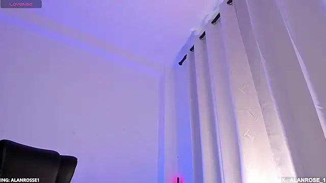 AlanRose01 online show from December 2025 03:39:02 PM