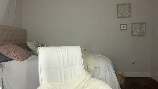 Amberjayxox0 online show from November 2025 01:05:02 AM