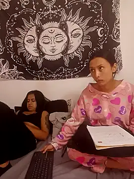 emily n abby online show from March 2026 03:04:01 PM