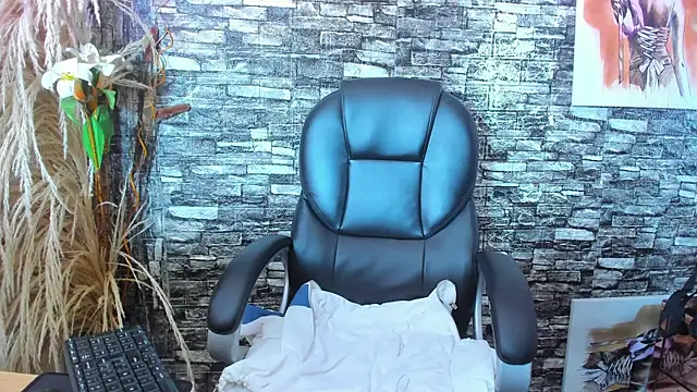 talialadyx online show from December 2025 02:59:01 PM